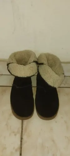 Bota couro camurça Cravo e Canela forrada quentinha