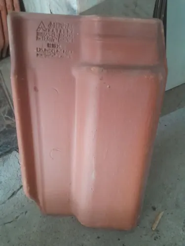 Vendo ou troco por dinheiro
