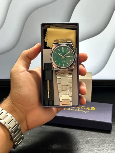 Relógio Poedagar Elegante Novo
