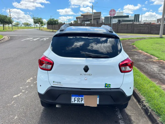 Renault Kwid Intense 1.0 Flex 12V 5P Mec. 2018