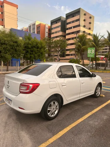 Renault Logan Life Flex 1.0 12V 4P Mec. 2021