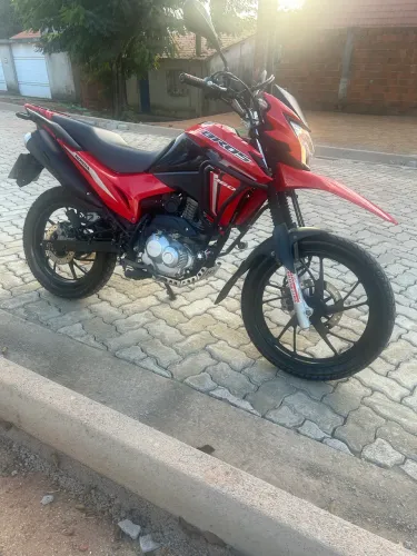 Honda Bros 160 ano 2023