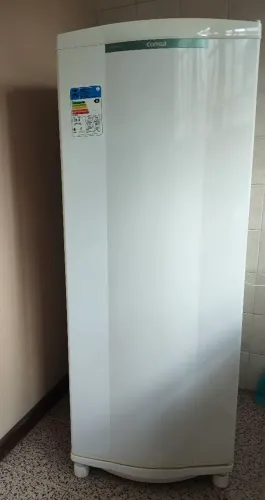 Geladeira 261L Degelo Seco Consul 127v