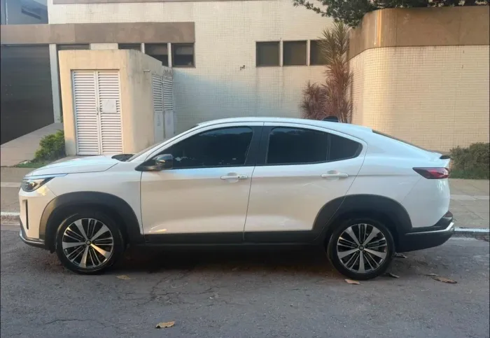 Fiat Fastback Audace 200 TB AUT (hibrído) 2026
