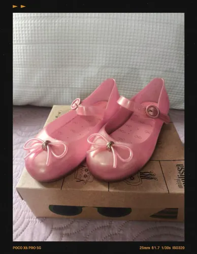Sandália Melissa Rosa Tam 26/27