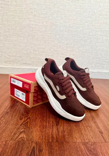 Vans 36/37 Café