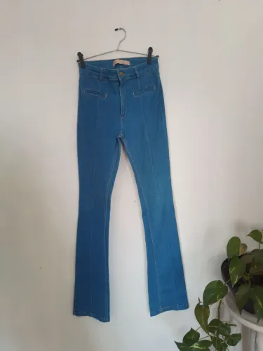 Calça jeans bootcut para mulheres altas!