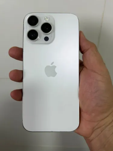 iPhone 16 Pro Max 256GB. Excelente Estado!