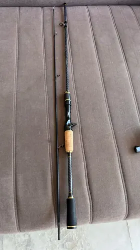 Vara de Pesca com ou sem Carretilha - Valor somente da vara de pesca $80,00