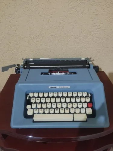 Olivétti Studio 46 Maquina de Escrever Vintage