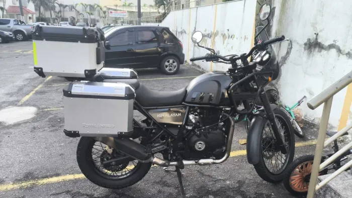 Royal enfield himalayan 411 2023