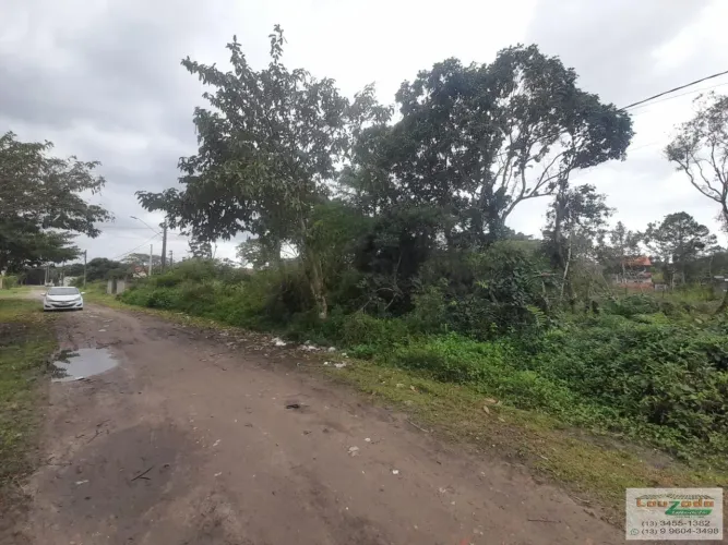 Terreno a Venda no bairro Perola Negra em Peruíbe/SP