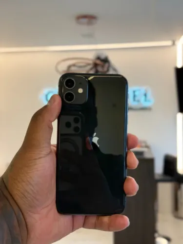 iPhone 11 128Gb Preto 71% - Loja Fisica