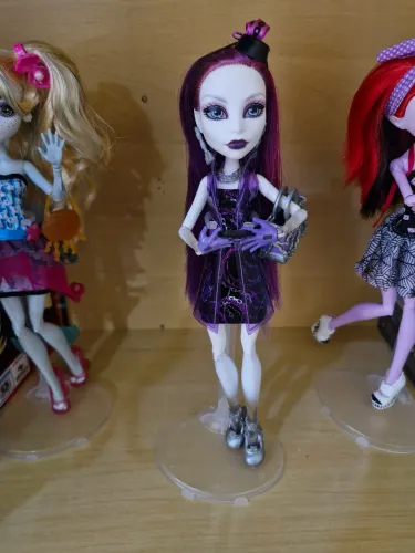 Monster high Spectra ghouls night out