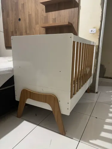 Berço com colchão