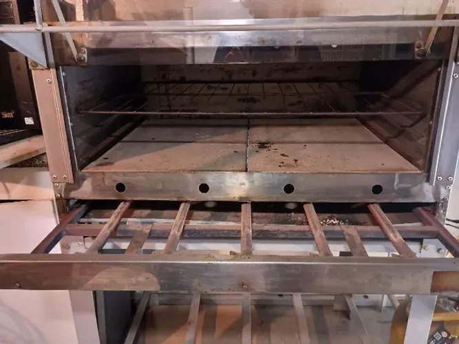 Forno de lastro a gás Venâncio FIRI90