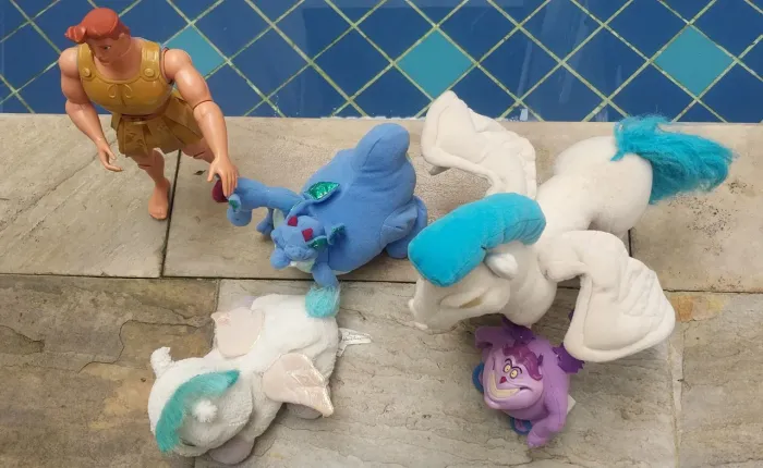Kit Pelúcias do Hércules, acompanha o Hércules Original