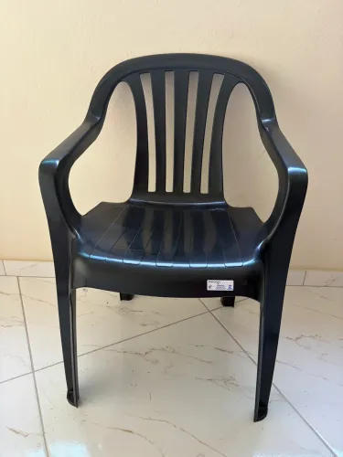 Cadeira de plástico