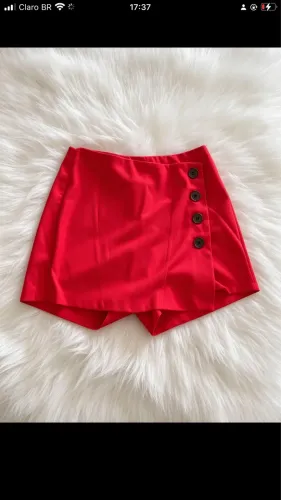 ? Short Saia Vermelho Alfaiataria