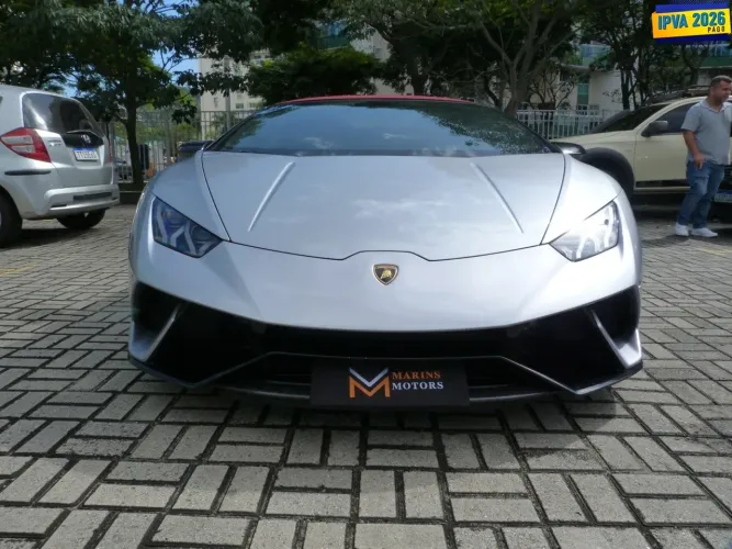 Lamborghini Huracan Coupe Performante LP 640-4 2019