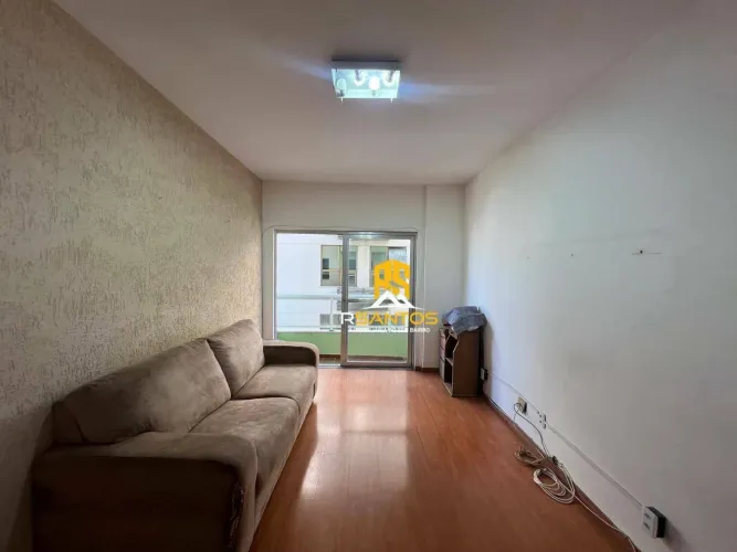 Rua Araguaia apartamento com 2 quartos vazio em frente ao colégio Primus - AP1051.