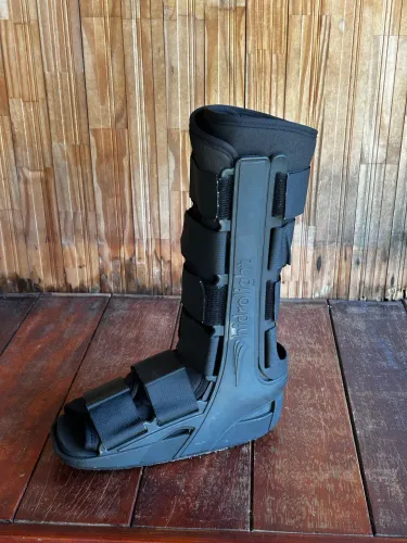 Bota imobilizadora hidrolight tamanho m