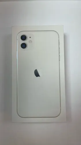 iPhone 11 na CAIXA