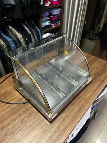 Vitrine / estufa quente pra salgados