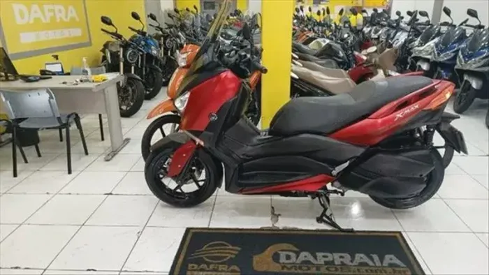 Yamaha Xmax 250 Connected Abs