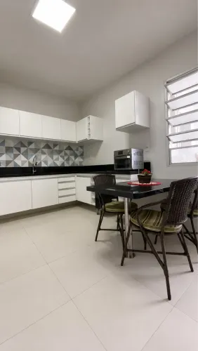 Mansão Augusto Leite - 208m² - LESTE