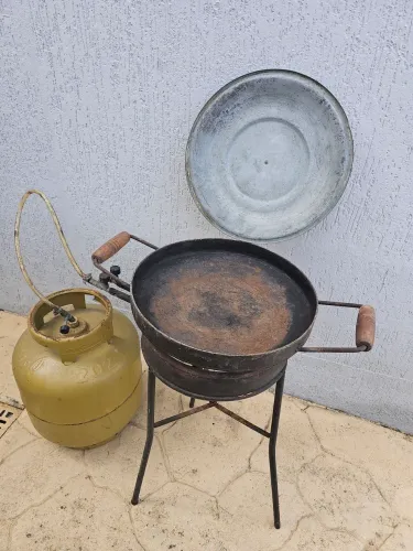 Combo Para Festas/Eventos: Bujão + Fogareiro + Panela De Ferro Grande