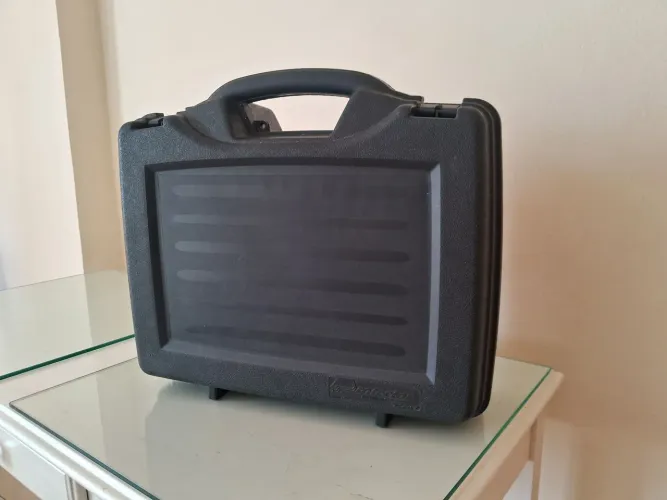 Maleta / case para proteção diversa / acolchoada