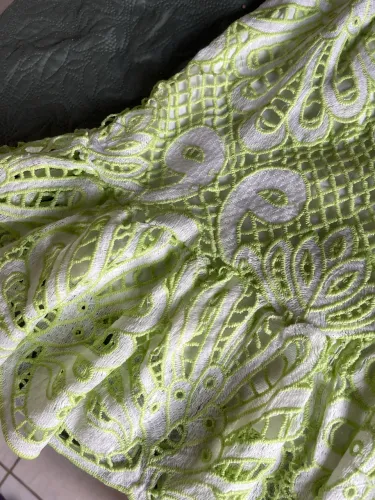 Vestido em guipir
