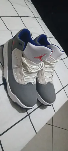 Vendo Tênis NIKE JORDAN nr. 46