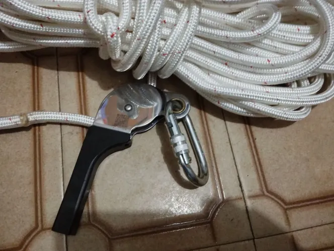 Talabarte de Posicionamento e Restrição, com regulador de distância em aço inox