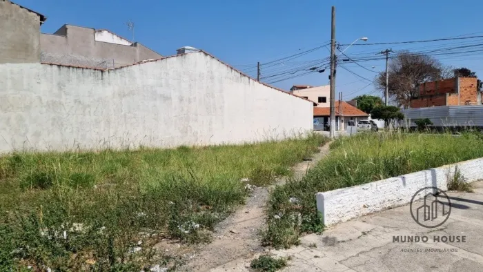 Terreno à venda no Santa Marina Zona Norte