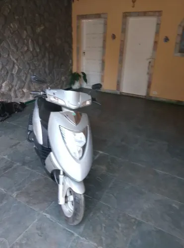 Vendo moto eletrica kasinski prima elétrica 2000whats