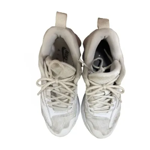 Tênis Nike Giannis Immortality 3 branco tam. 37 usado