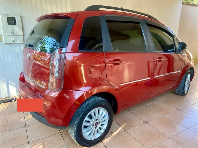 Fiat Idea Essence Dualogic 1.6 Flex 16V 5P 2013
