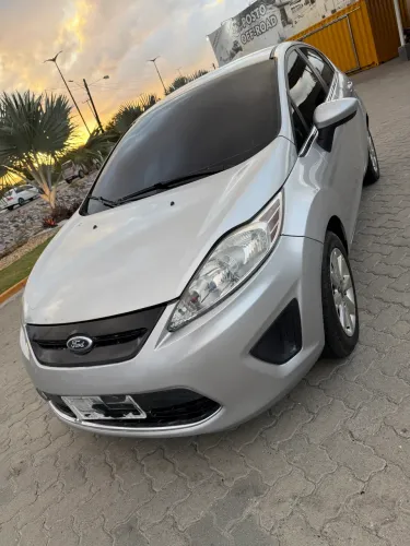 Ford Fiesta SE 1.6 16V Flex 5P 2012