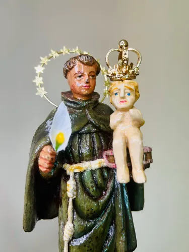 Antiga Imagem de Santo Antônio - Madeira 
