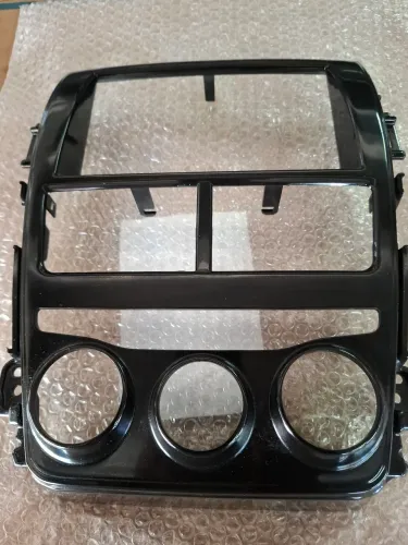 Moldura Painel toyota yaris