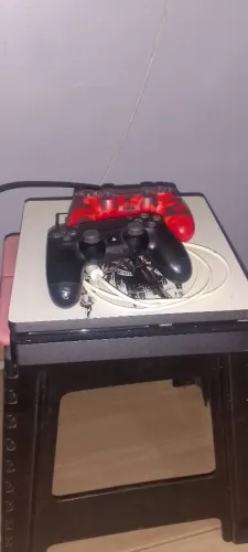 Ps4 slim corrompido