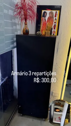 Armário três repartições