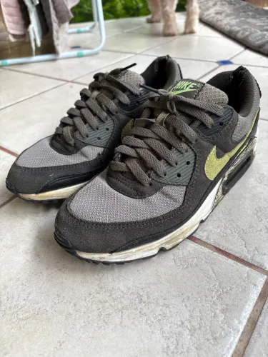 Tênis Nike Air Max 90