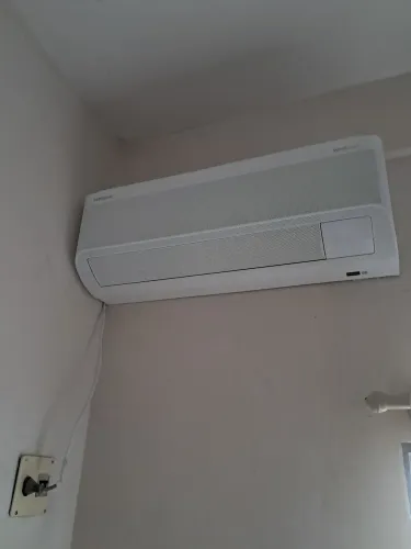 Ar-condicionado Split Inverter WindFree AI 12000 BTUs (VENDA)