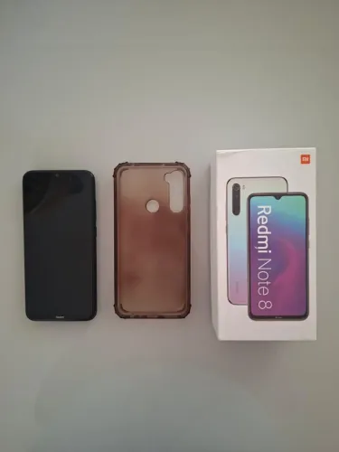 Celular Xiaomi Redmi Note 8 64GB e 4GB RAM usado