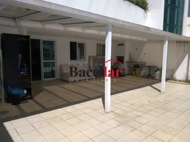 Cobertura : Linear / Residencial / Andaraí