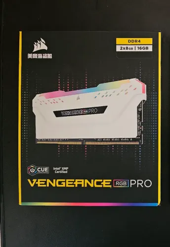 Memória Ram Vengeance Rgb Pro Branco Ddr4 16gb 2x8gb
