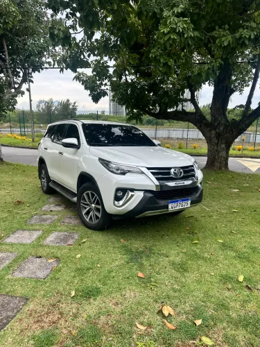Toyota Hilux SW4 SRX 4X4 2.8 TDI 16V Dies. Aut. 2019